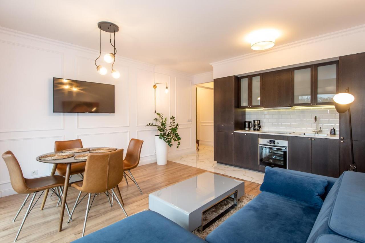 Super-Apartamenty Andersia Vip II Познан Екстериор снимка