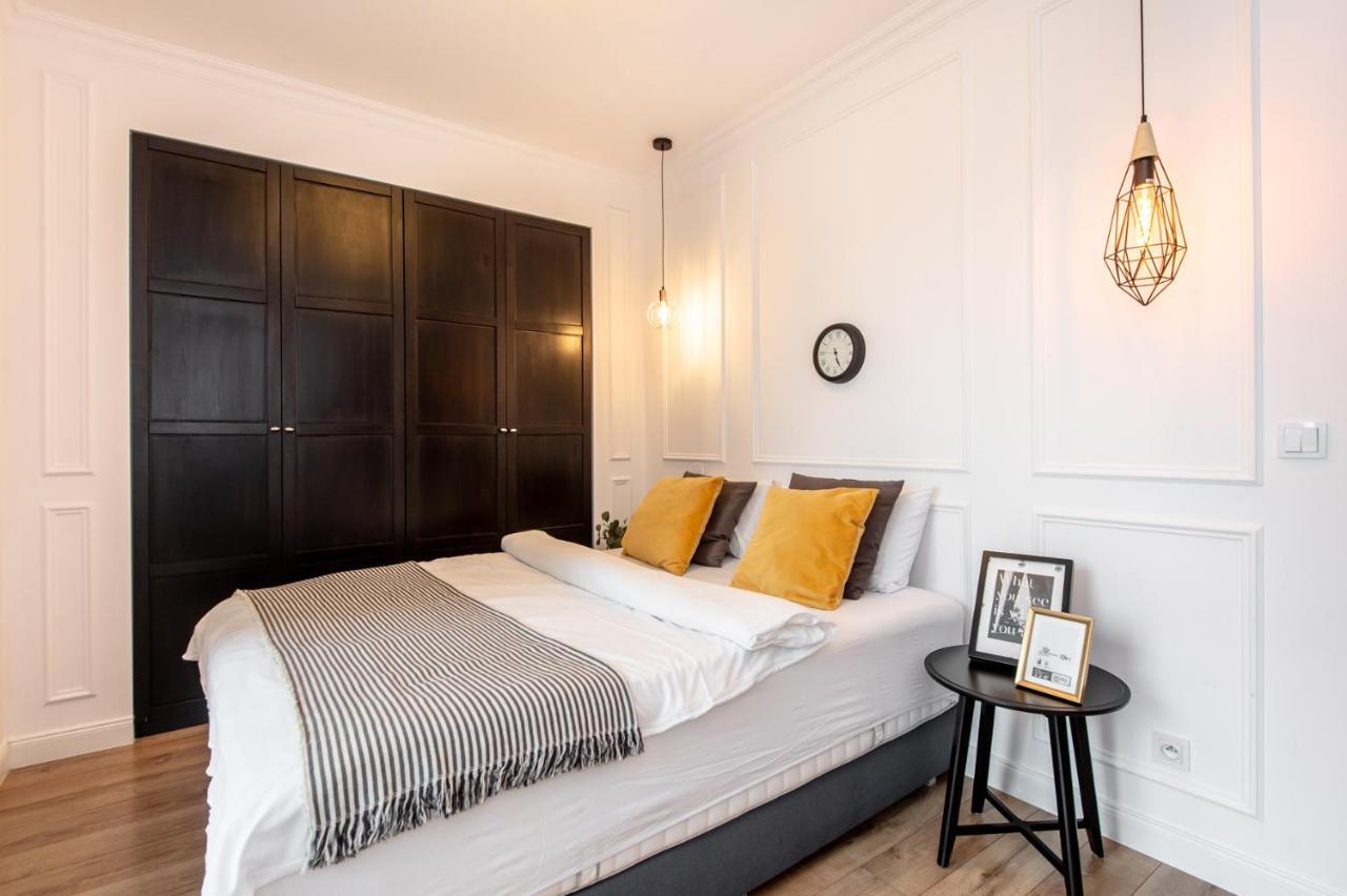 Super-Apartamenty Andersia Vip II Познан Екстериор снимка